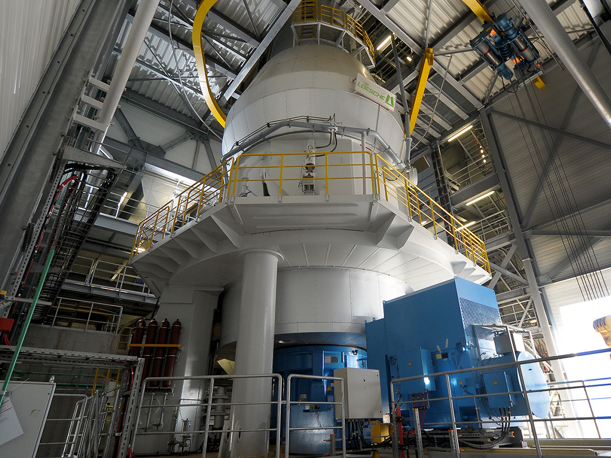 Equiom vertical Mill